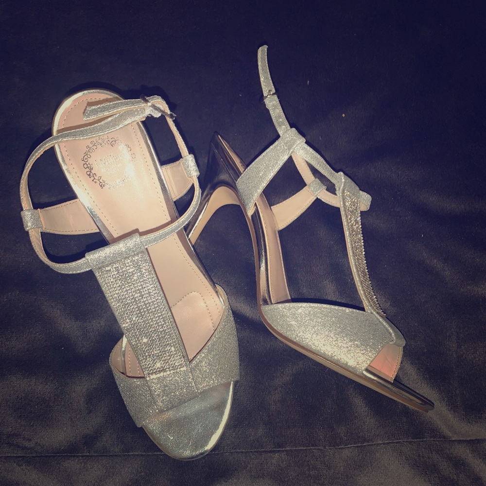 Silver dress heels